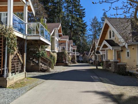 Orchard Level Cottages